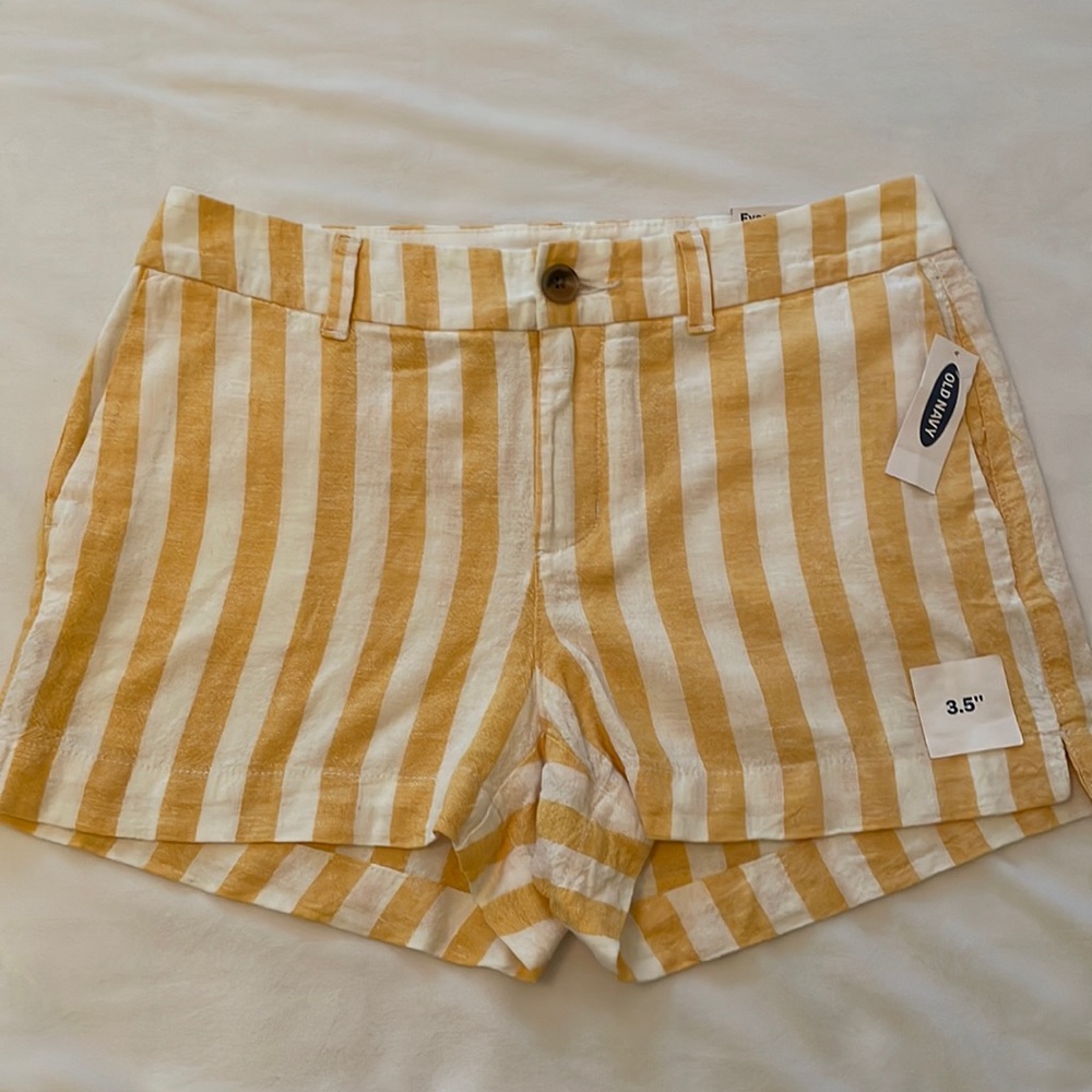 Old Navy Everyday linen shorts - size 2 - NWT